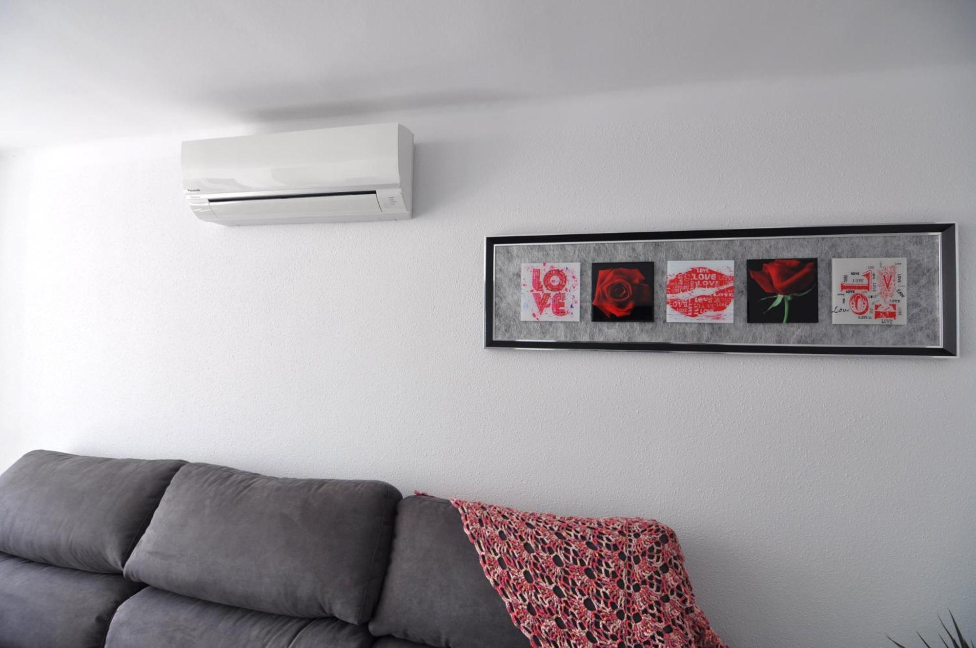 Ferienwohnung Rnet - La Solana Casa Dani Roses Exterior foto